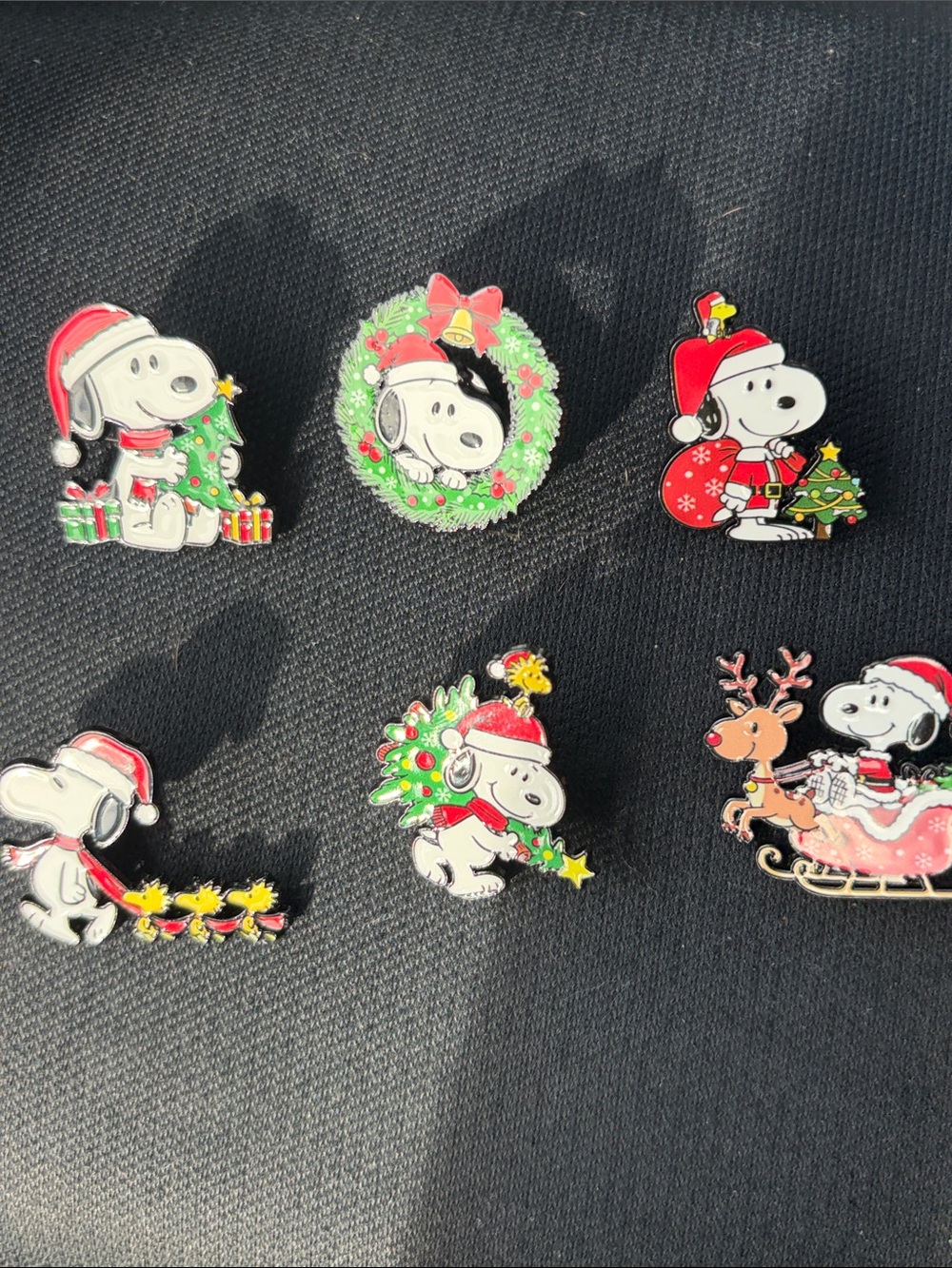 Set of 6 Peanuts Snoopy Christmas Enamel Pins Lot Holiday Stocking Stuffers New - Picture 5 of 6